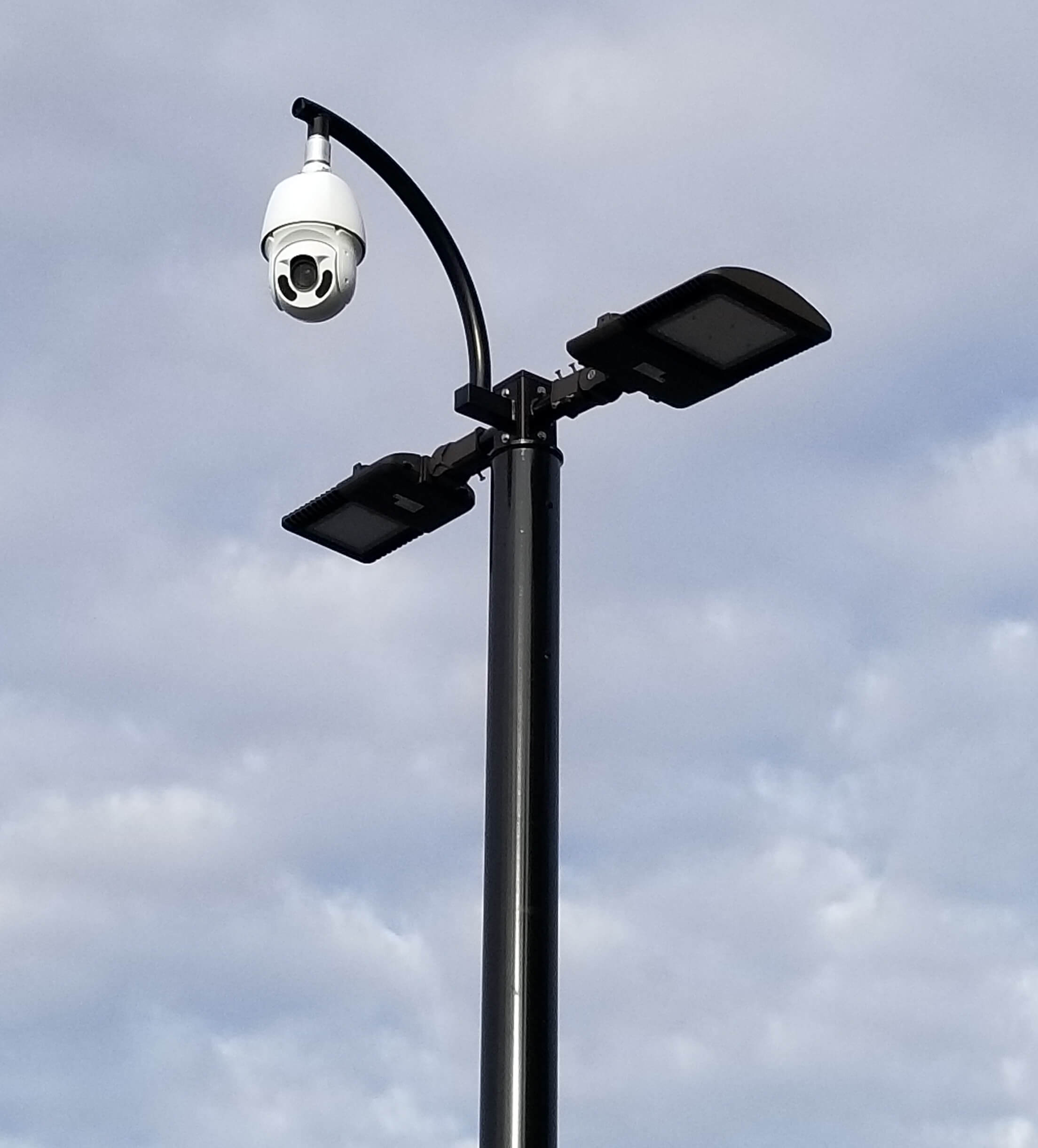 security camera mounting pole