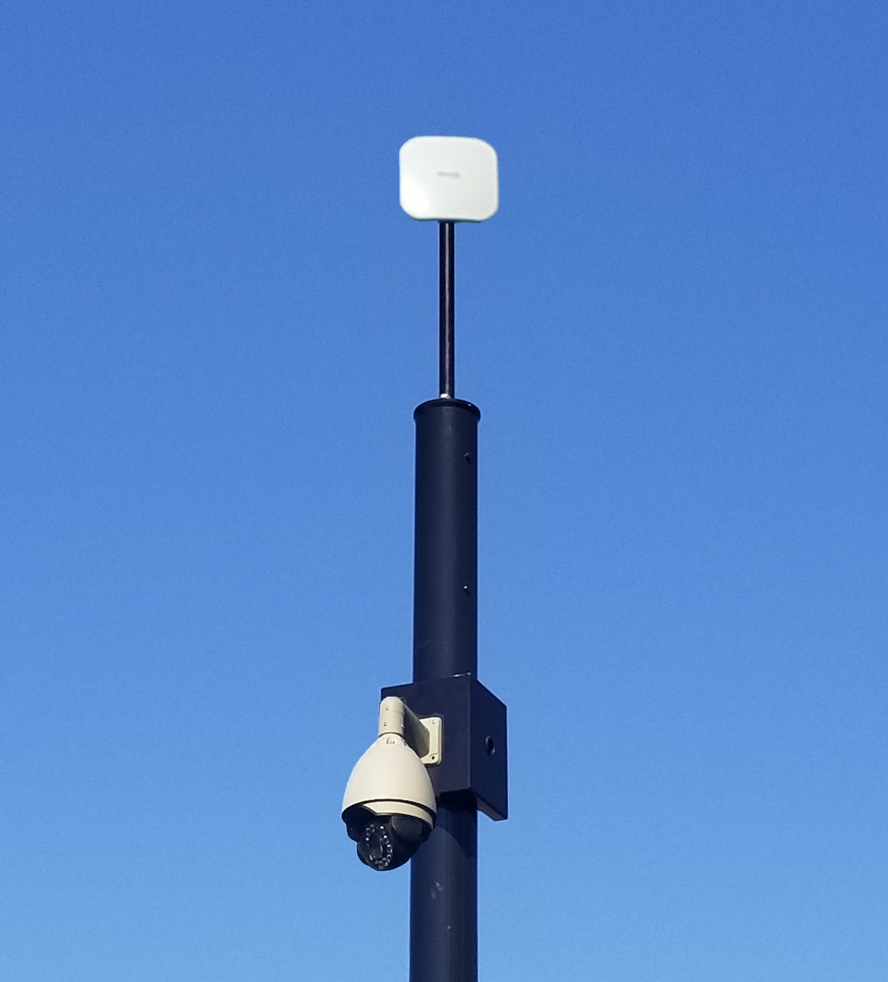 security camera poles with the ability 