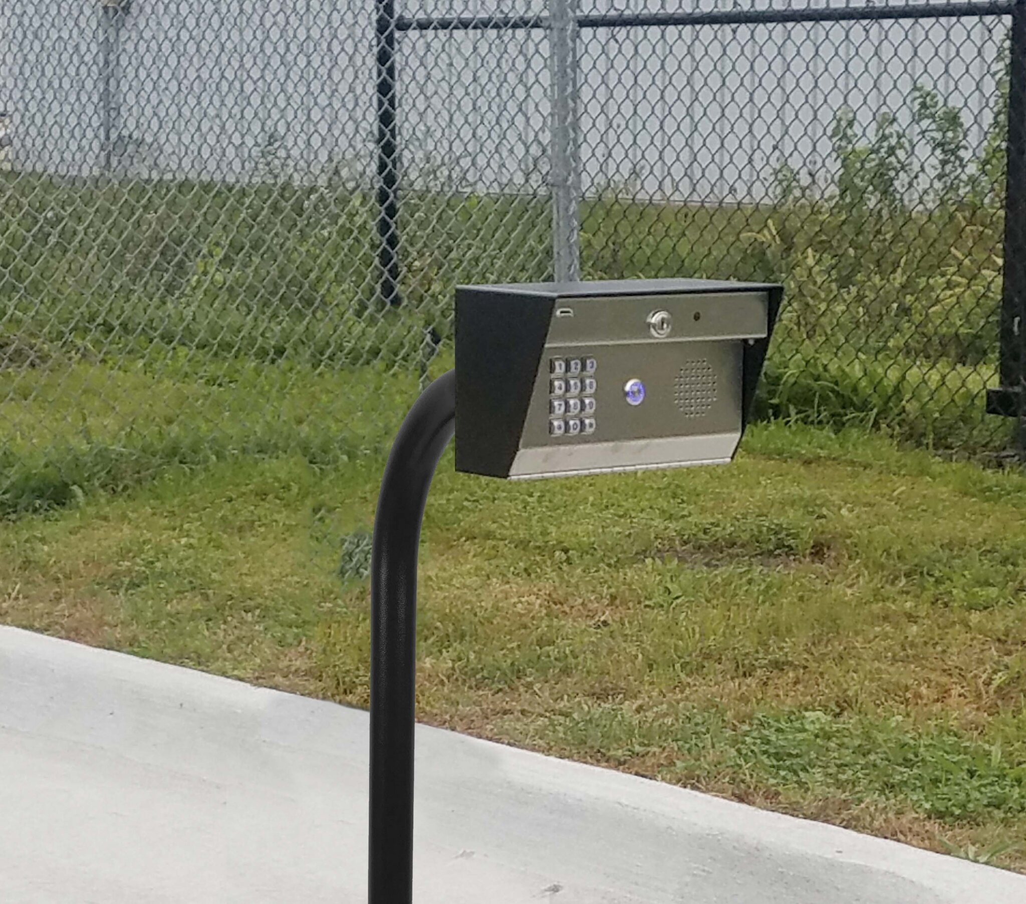 Gooseneck Keypad & Reader Pedestals Strong Poles